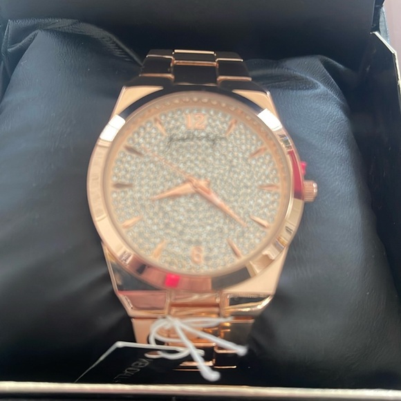 Kendall + Kylie Ladies Quartz Movement Crystal Dial and Bezel Analog Watch - Picture 4 of 5